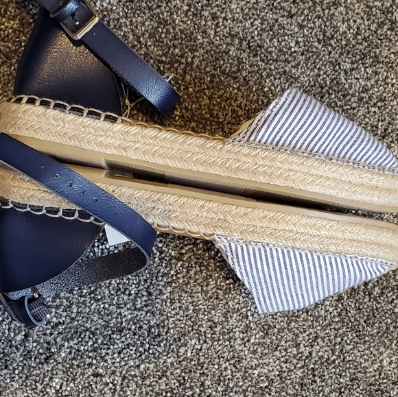 Espadrill Sandals - Picture 6 of 7